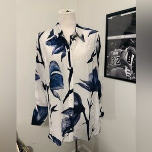 Alexander McQueen White and Navy Leaf Print Shirt silk sz 48